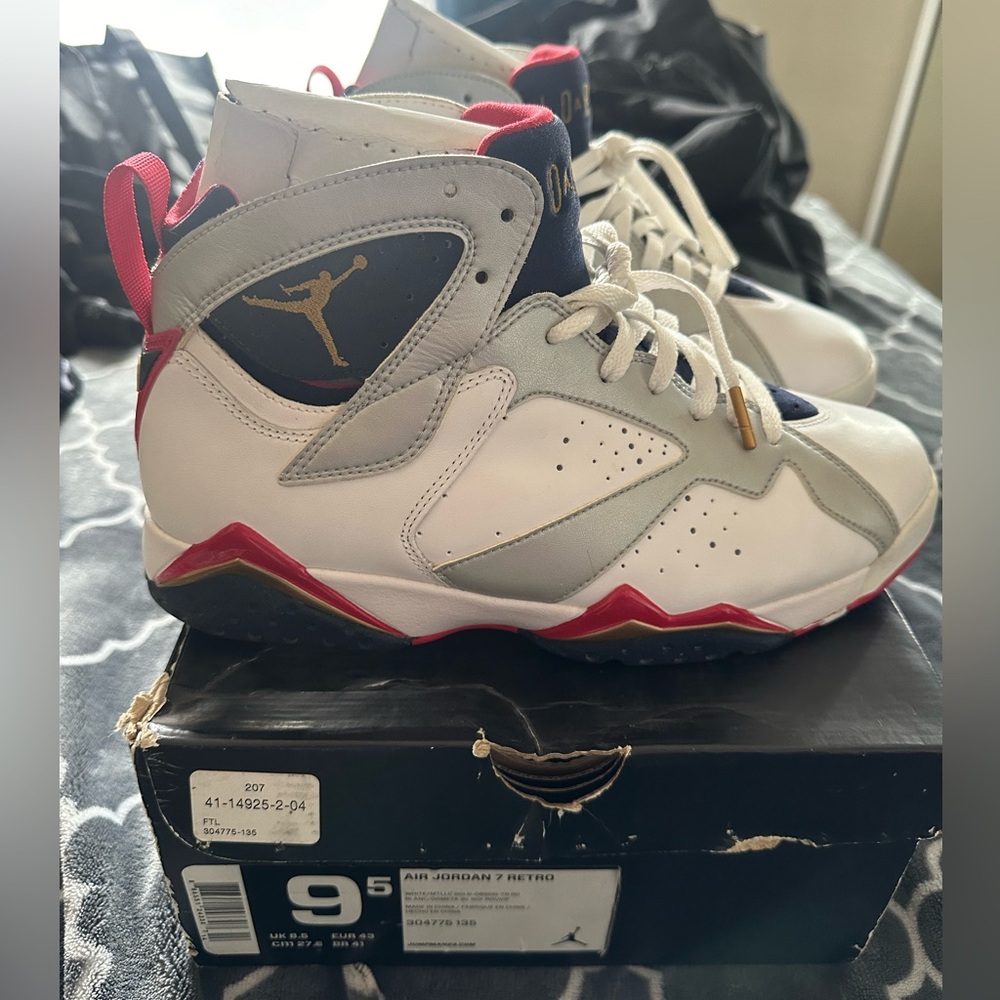 Air Jordan 7 Retro ‘Olympic’ 2012 size 9.5
